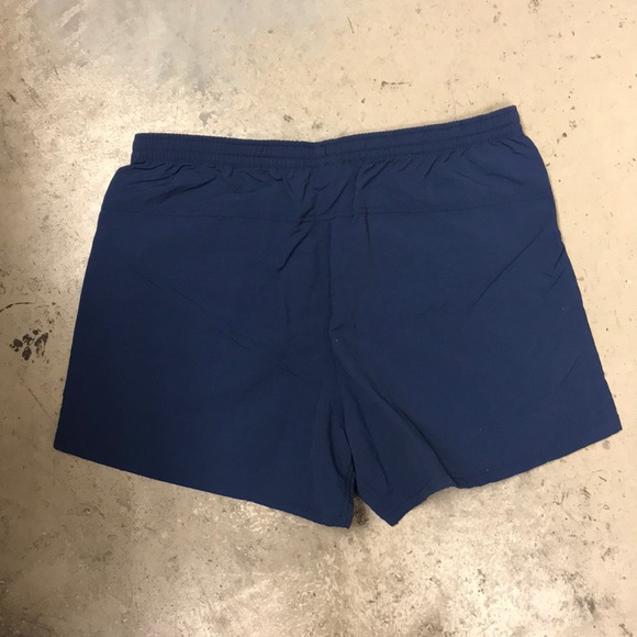W’s Patagonia Baggies - Picture 2 of 3